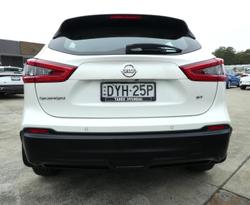 2018 Nissan QASHQAI ST