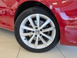 2011 Volkswagen Eos 155TSI 1F MY11 Salsa Red