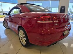 2011 Volkswagen Eos 155TSI 1F MY11 Salsa Red