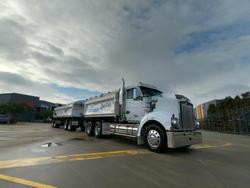2023 Kenworth T610sar