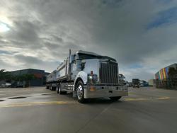 2023 Kenworth T610sar