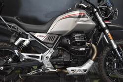 2022 MOTO GUZZI V85 TT TRAVEL Black