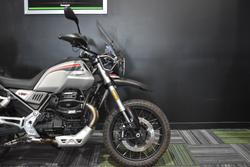 2022 MOTO GUZZI V85 TT TRAVEL Black