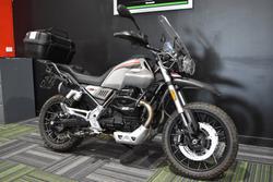 2022 MOTO GUZZI V85 TT TRAVEL Black