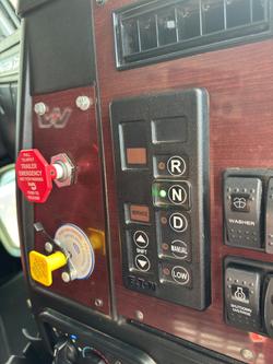 2019 Western Star 4864Fxb With 40