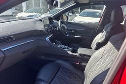 2019 Peugeot
                3008 GT Line