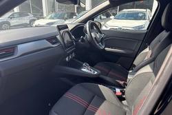 2022 Renault
Captur R.S. Line