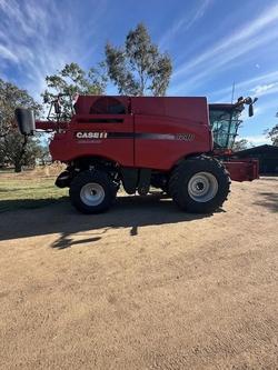 2016 CASE IH 8240 RED