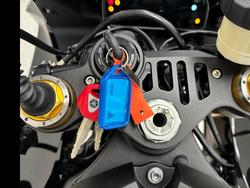 2024 YAMAHA YZF-R1 M Black