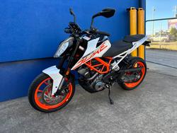 2019 Ktm 390 DUKE White