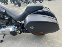 2019 HARLEY-DAVIDSON FLSB SPORT GLIDE Black