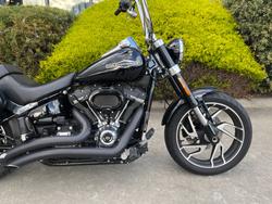 2019 HARLEY-DAVIDSON FLSB SPORT GLIDE Black