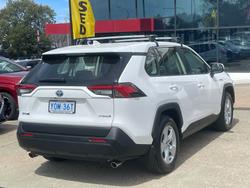2021 Toyota
                RAV4 GX