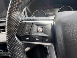 2023 Mitsubishi Outlander ES