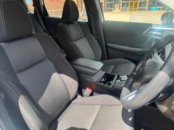 2023 Mitsubishi Outlander ES