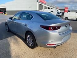 2022 Mazda 3 G20 Pure