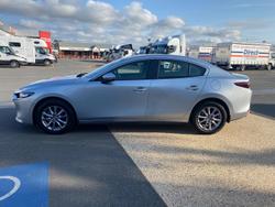 2022 Mazda 3 G20 Pure