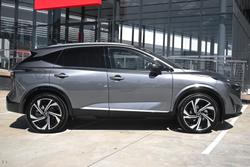 2025 Nissan QASHQAI Ti-L