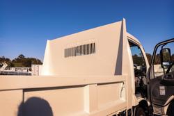 2025 Hino 300 616 At Tipper