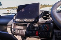 2025 Hino 300 616 At Tipper