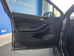 2016 Holden Astra RS