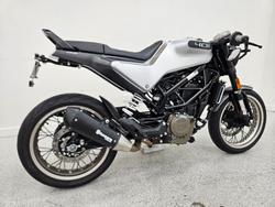 2021 HUSQVARNA VITPILEN 401 grey