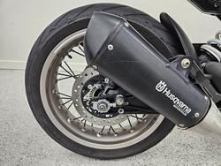2021 HUSQVARNA VITPILEN 401 grey