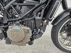 2021 HUSQVARNA VITPILEN 401 grey
