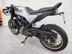 2021 HUSQVARNA VITPILEN 401 grey
