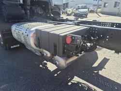 2025 Iveco S-Way AT230