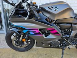2024 YAMAHA YZF-R7LA GREY