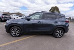 2021 Kia
                Seltos Sport+