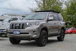 2021 Toyota
                Landcruiser Prado Kakadu