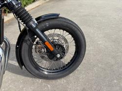 2022 Royal Enfield INTERCEPTOR 650 E5 CLASSIC Red