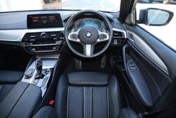 2017 BMW 5 Series 530i M Sport