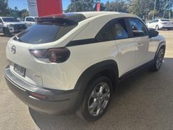 2023 Mazda MX-30 G20e Evolve