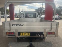 2014 Mitsubishi Triton GL