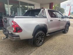 2021 Toyota
Hilux