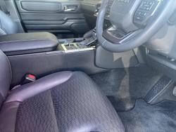 2024 Toyota Landcruiser Prado