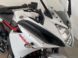 2013 Yamaha FZ6R FZ White