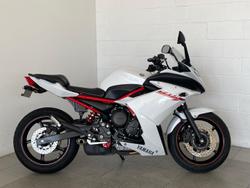 Yamaha FZ6R