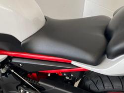 2013 Yamaha FZ6R FZ White