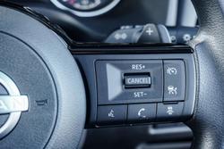 2025 Nissan
X-TRAIL ST
