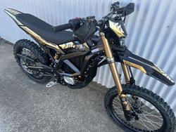 SUR-RON ULTRA BEE X HP OFF ROAD GOLD