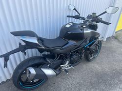CFMOTO 450NK ROAD BLACK