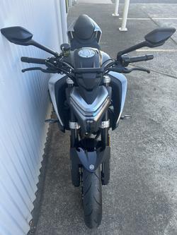 CFMOTO 450NK ROAD BLACK