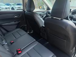 2025 Nissan X-TRAIL ST-L