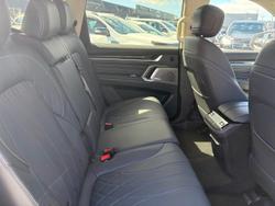 2025 LDV D90 Executive SV9A MY25 4X4 Dual Range Metal Black