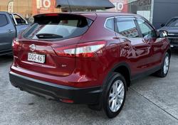 2017 Nissan QASHQAI ST