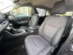 2020 Toyota
                RAV4 GXL